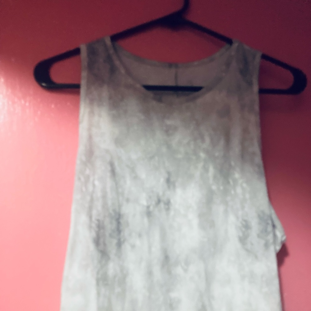 Like New Tie-Dye Tank - Picture 2 of 6